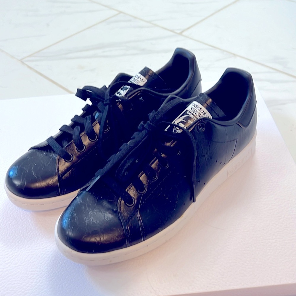 NWT! Adidas, Stan Smith, black sneakers  9 1/2 women’s shoes